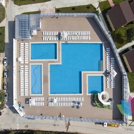 Rizom Tatil Koyu Semesteranläggning (resort)