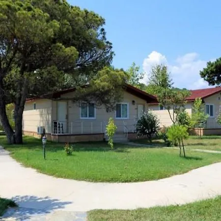 Rizom Tatil Koyu * Samanli