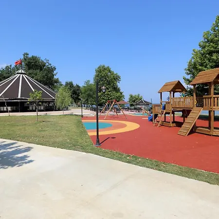 Rizom Tatil Koyu * Samanli