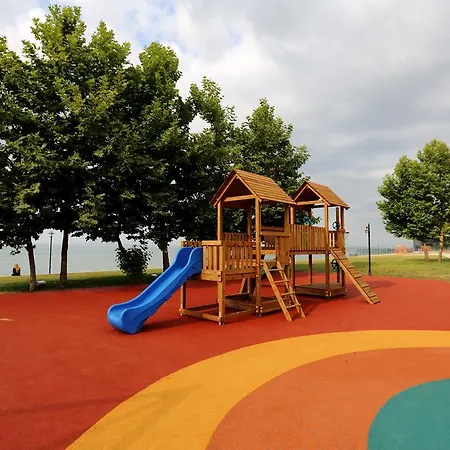 Rizom Tatil Koyu