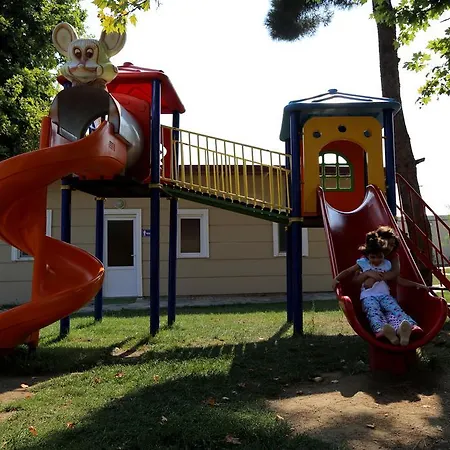 منتجع Rizom Tatil Koyu *