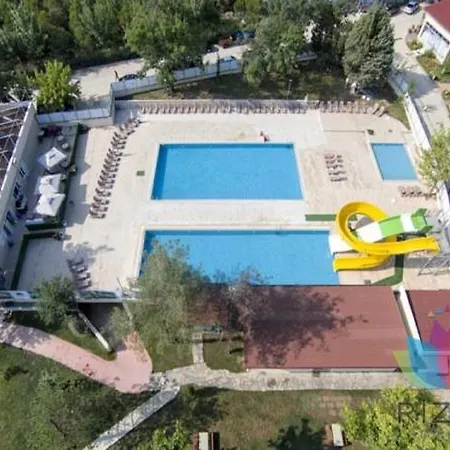 منتجع Rizom Tatil Koyu *